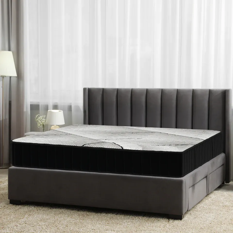 Amesbury Firm Englander